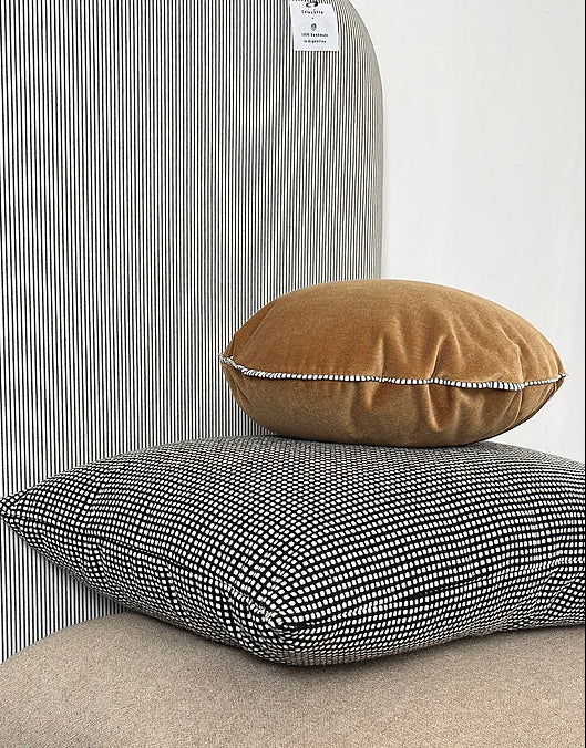 Almohadón redondo Pana Gold