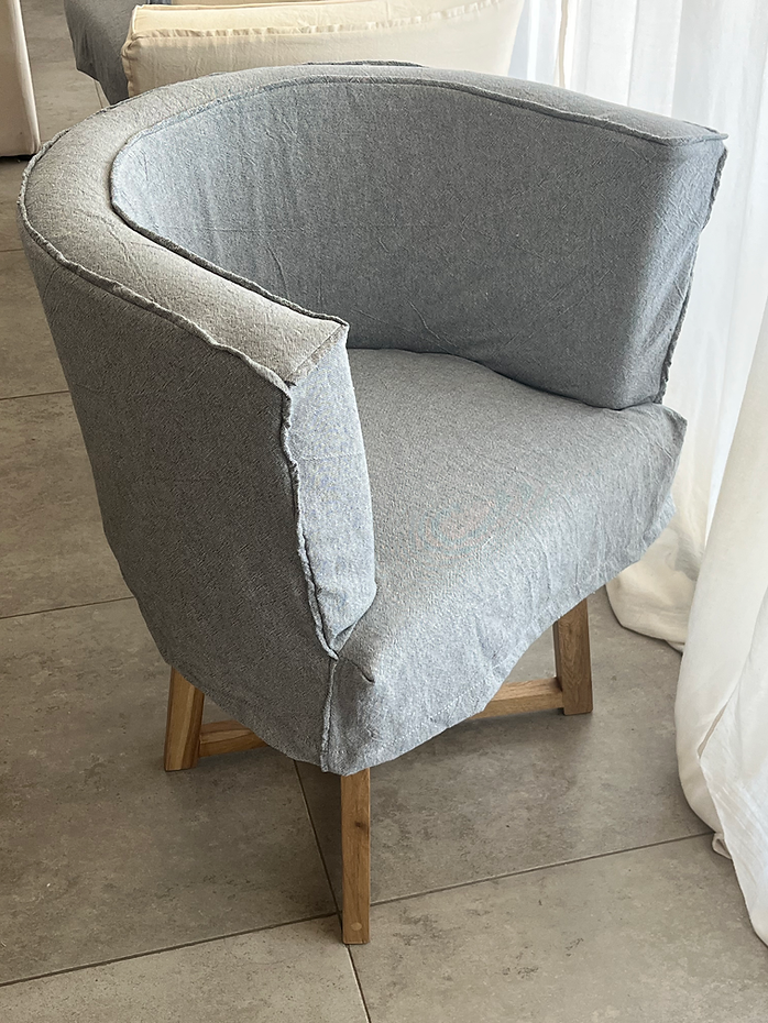 Silla Gervasoni enfundada