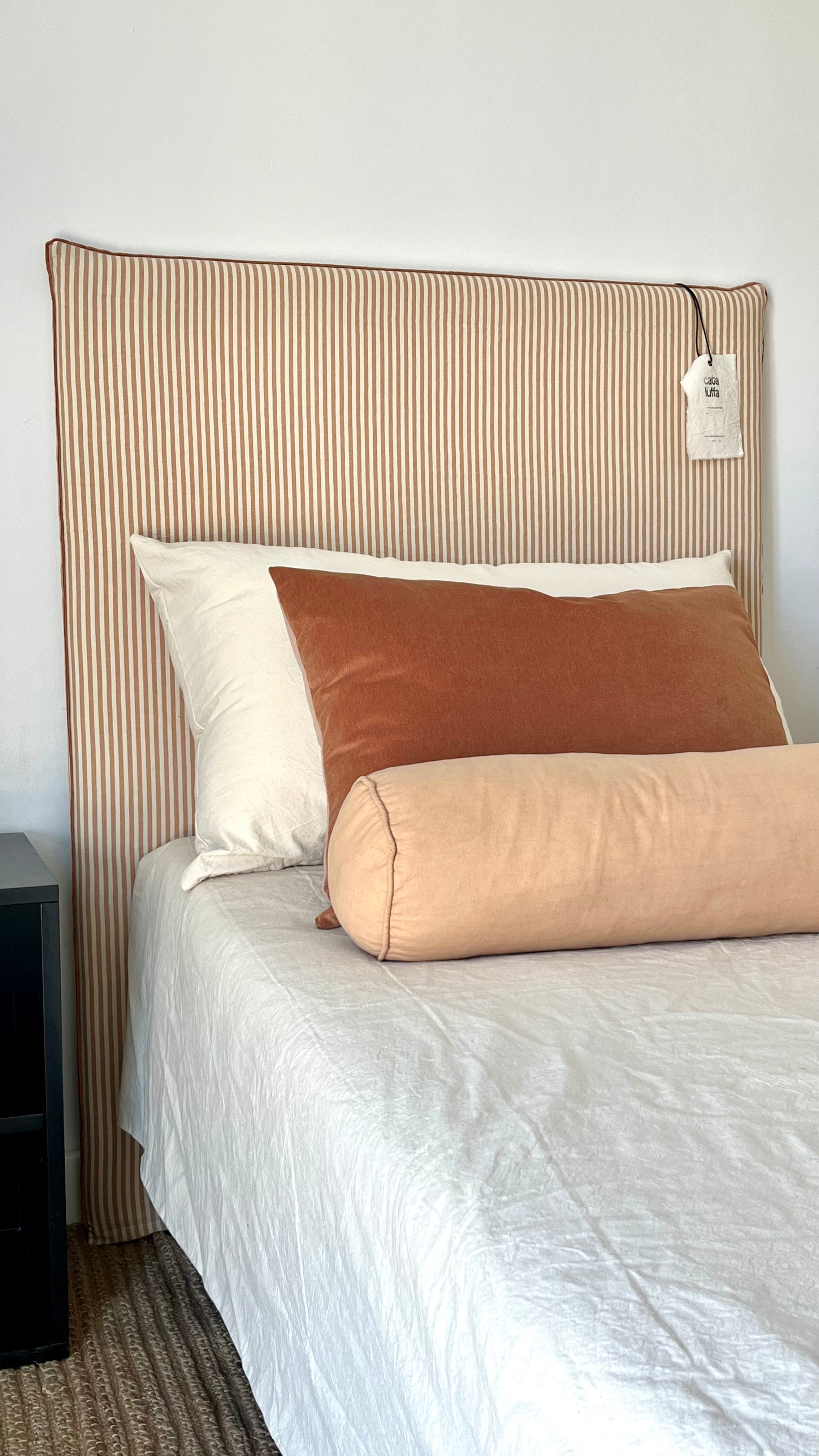 Respaldo Enfundado Algodón c/ vivo