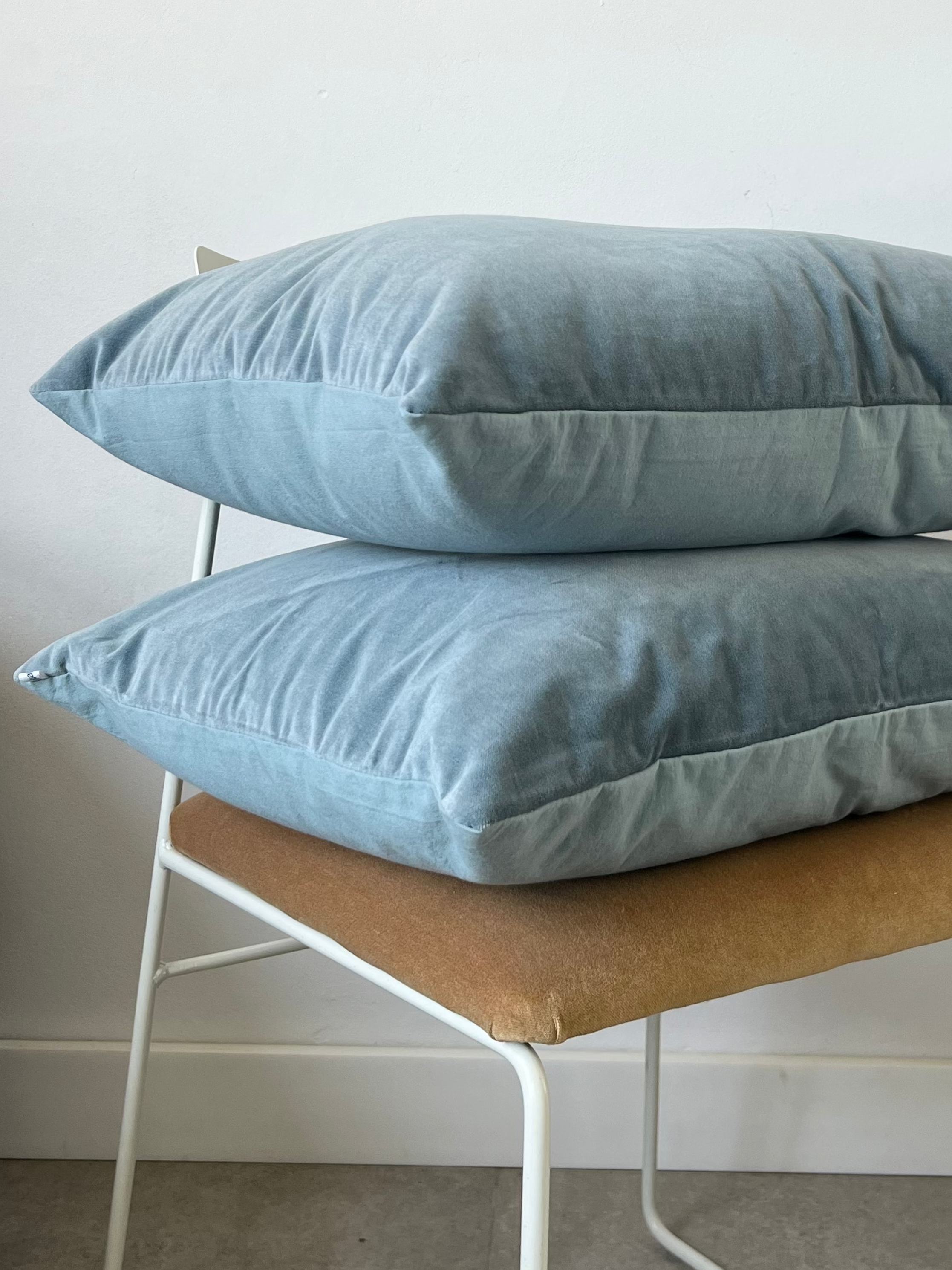 Almohadón Pana Aqcua / Tusor • 50x70 cm