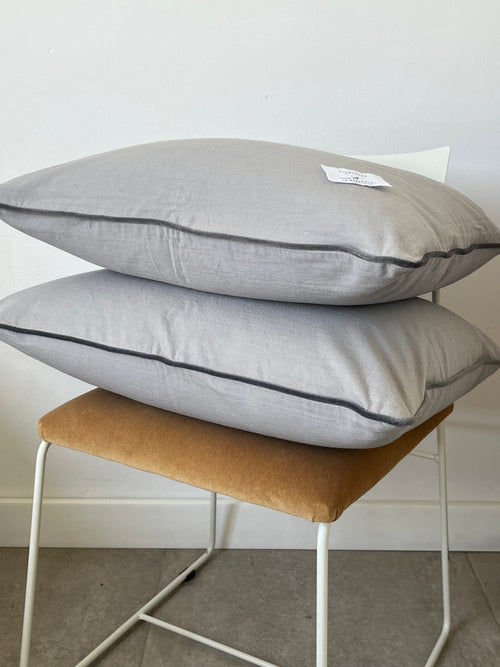 Almohadón Tusor Grey / Gris